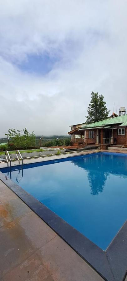 Highgarden Villa มหาบาเลชวาร์ ภายนอก รูปภาพ